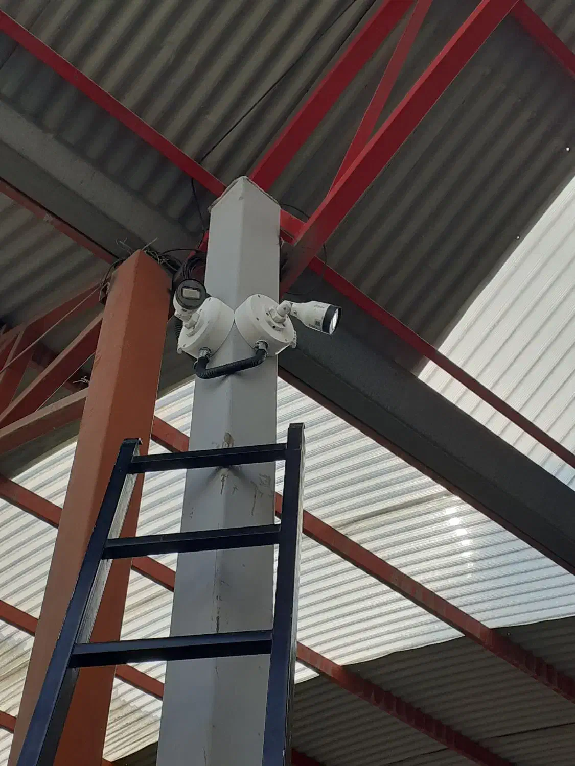 دوربین مداربسته/دزدگیر اماکن|دوربین مداربسته|خمینی‌شهر, |دیوار