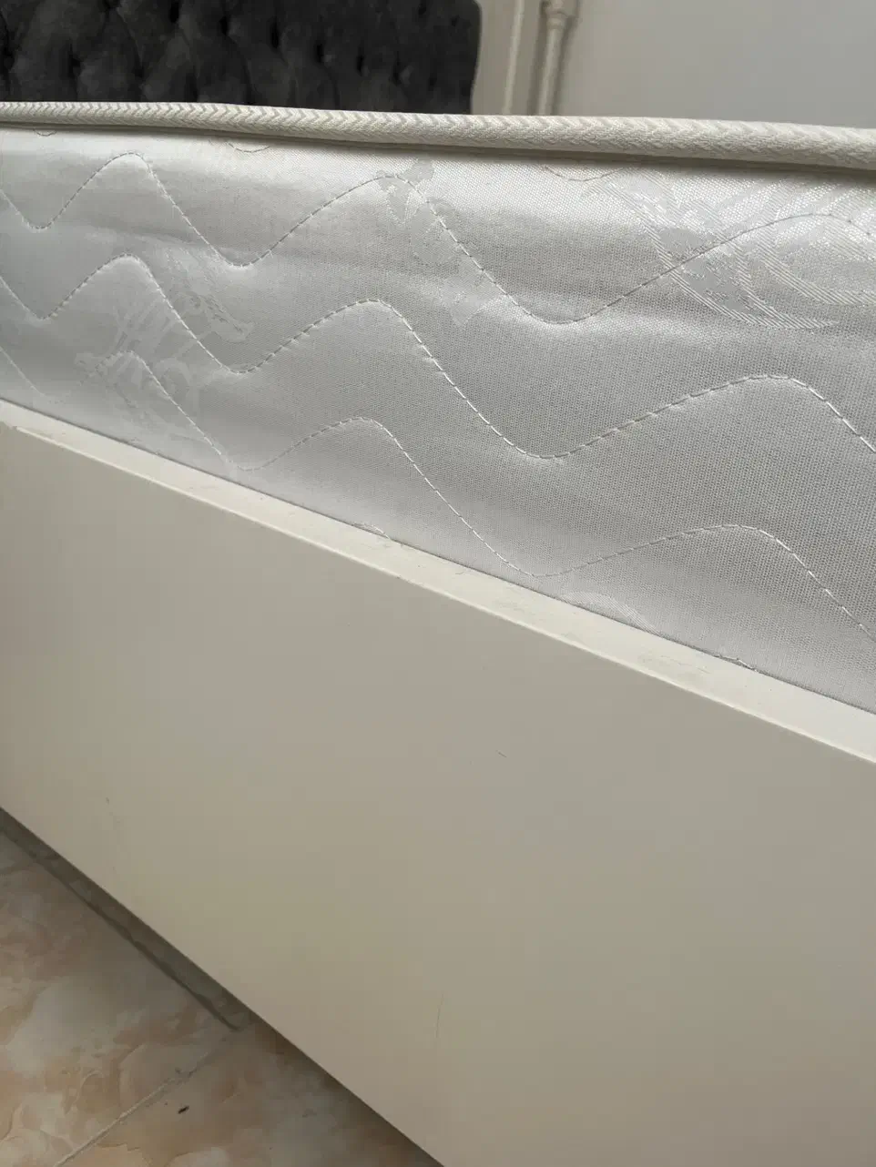 خوشخواب دونفره همراه باتشک|تخت و سرویس خواب|ساری, |دیوار