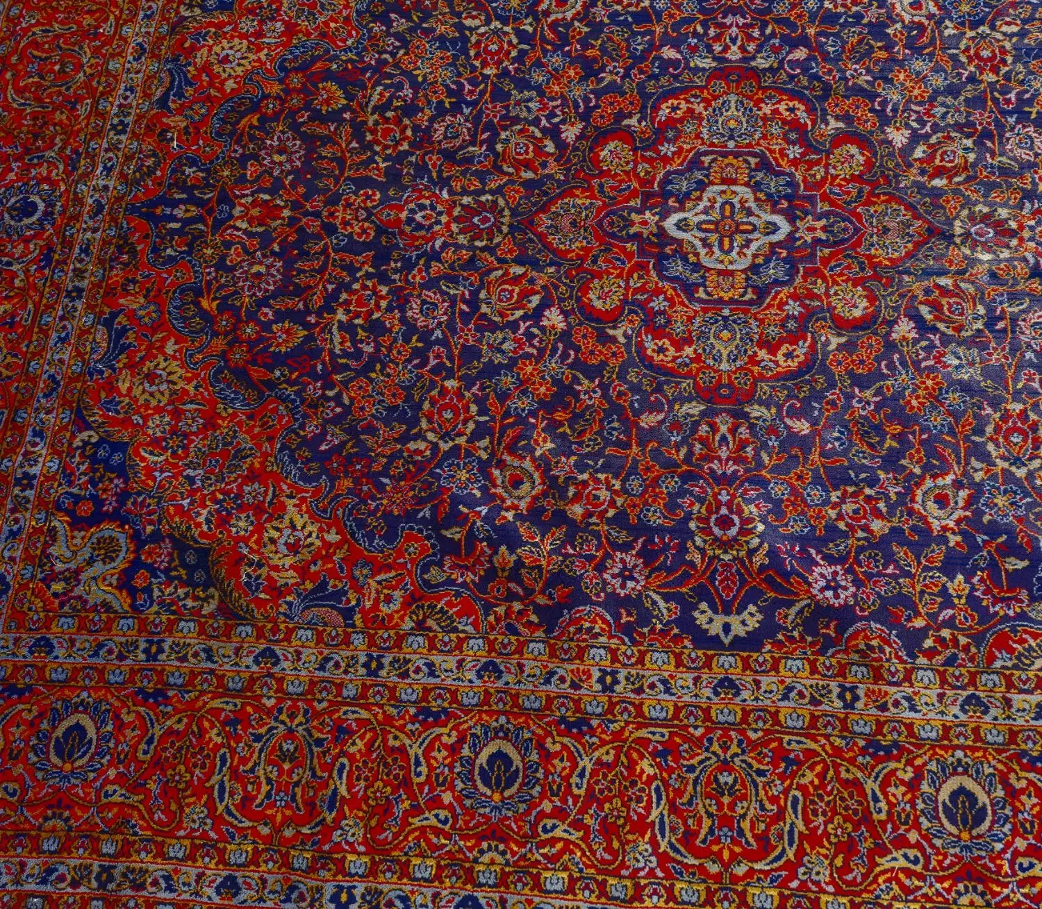 قالی ۱۲ متری|فرش|فرخشهر, |دیوار