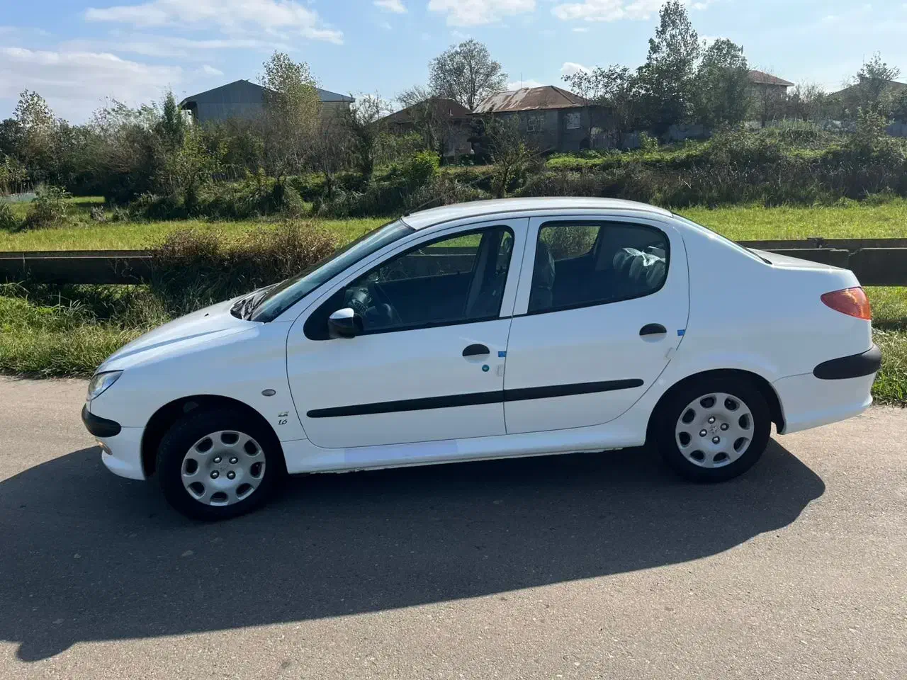 206SD مدل 93 استثنایی|خودرو سواری و وانت|شفت, |دیوار