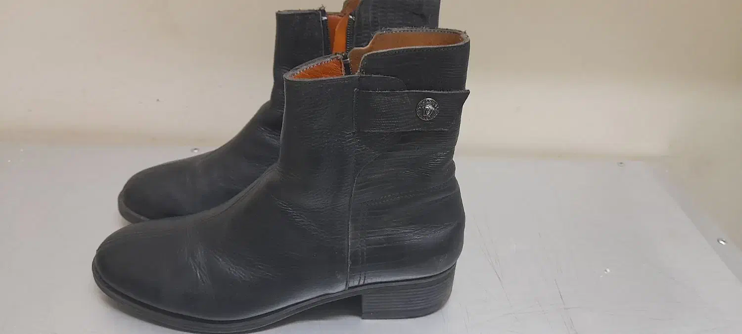 بوت زنانه ۳۷ کوچک|کیف، کفش، کمربند|زنجان, |دیوار