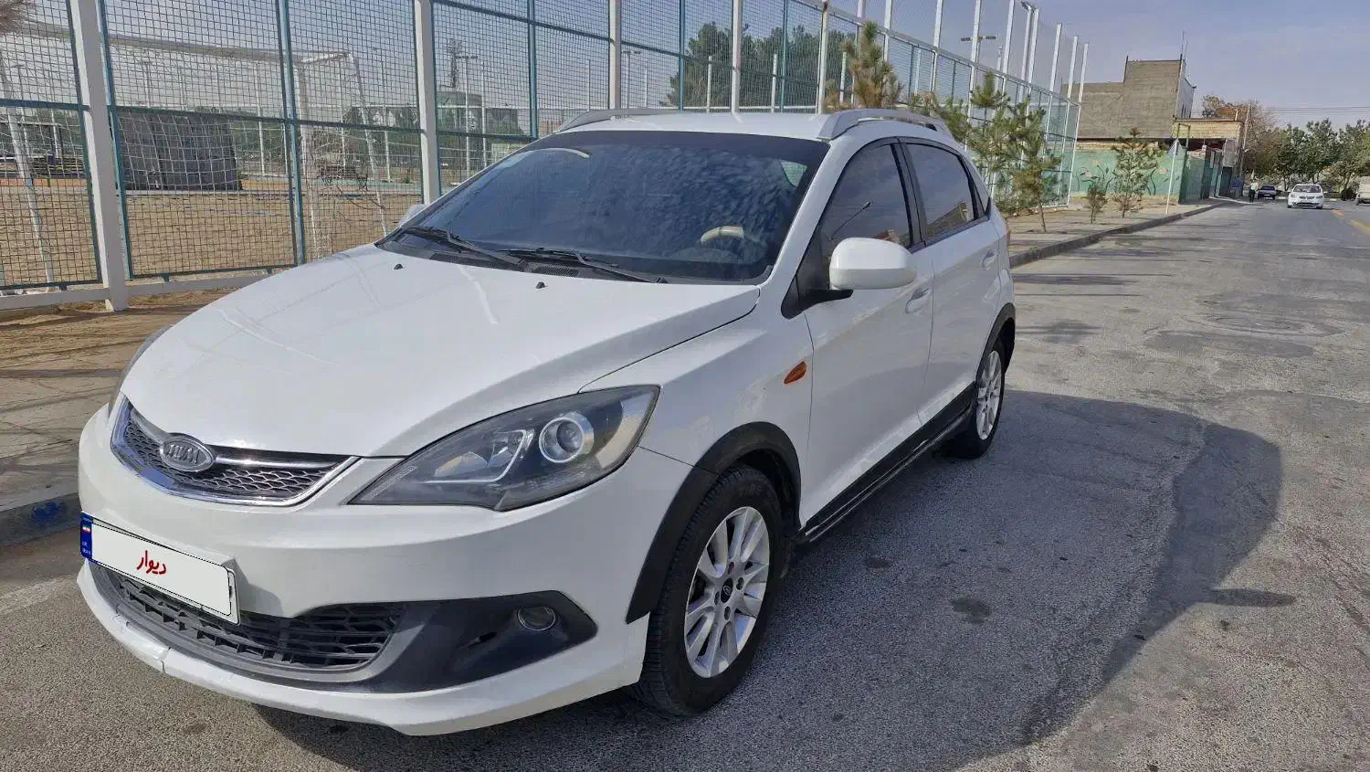 ام وی ام ۳۱۵ مدل ۹۸ بدون رنگ کمکار ،قیمت استثنایی|خودرو سواری و وانت|مشهد, شهید قربانی|دیوار