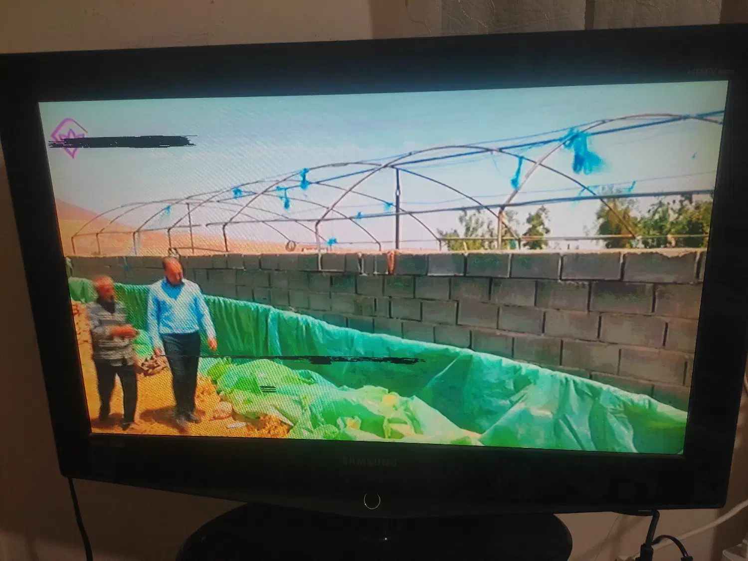 تلویزیون|تلویزیون و پروژکتور|ورامین, شهرک فجر|دیوار