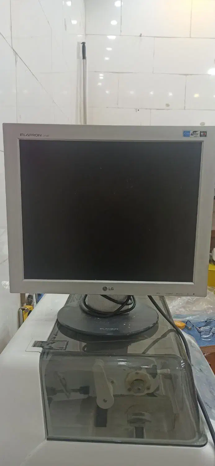 مانیتور ال جی|رایانه رومیزی|شاهین‌شهر, عطار|دیوار