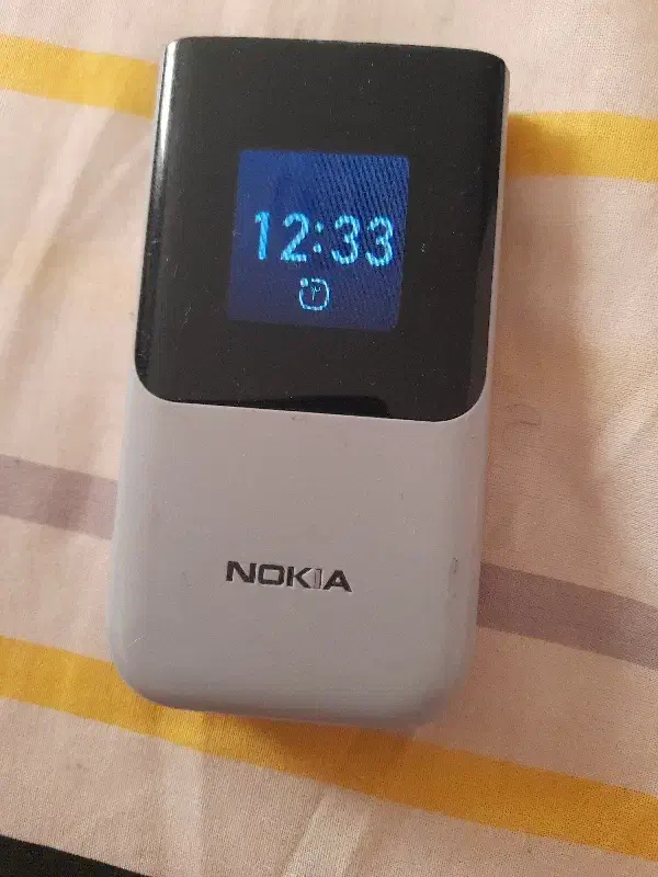 نوکیا Flip 2720|موبایل|سنندج, |دیوار