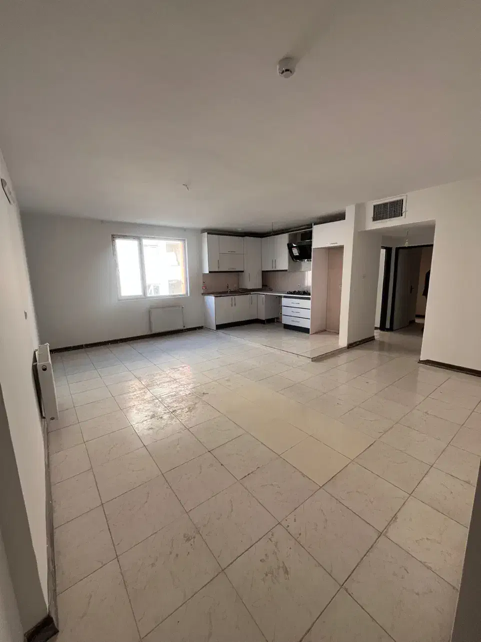 اجاره واحد/نبرپی تمیز|اجارهٔ آپارتمان|هشتگرد, شهرک گلها|دیوار