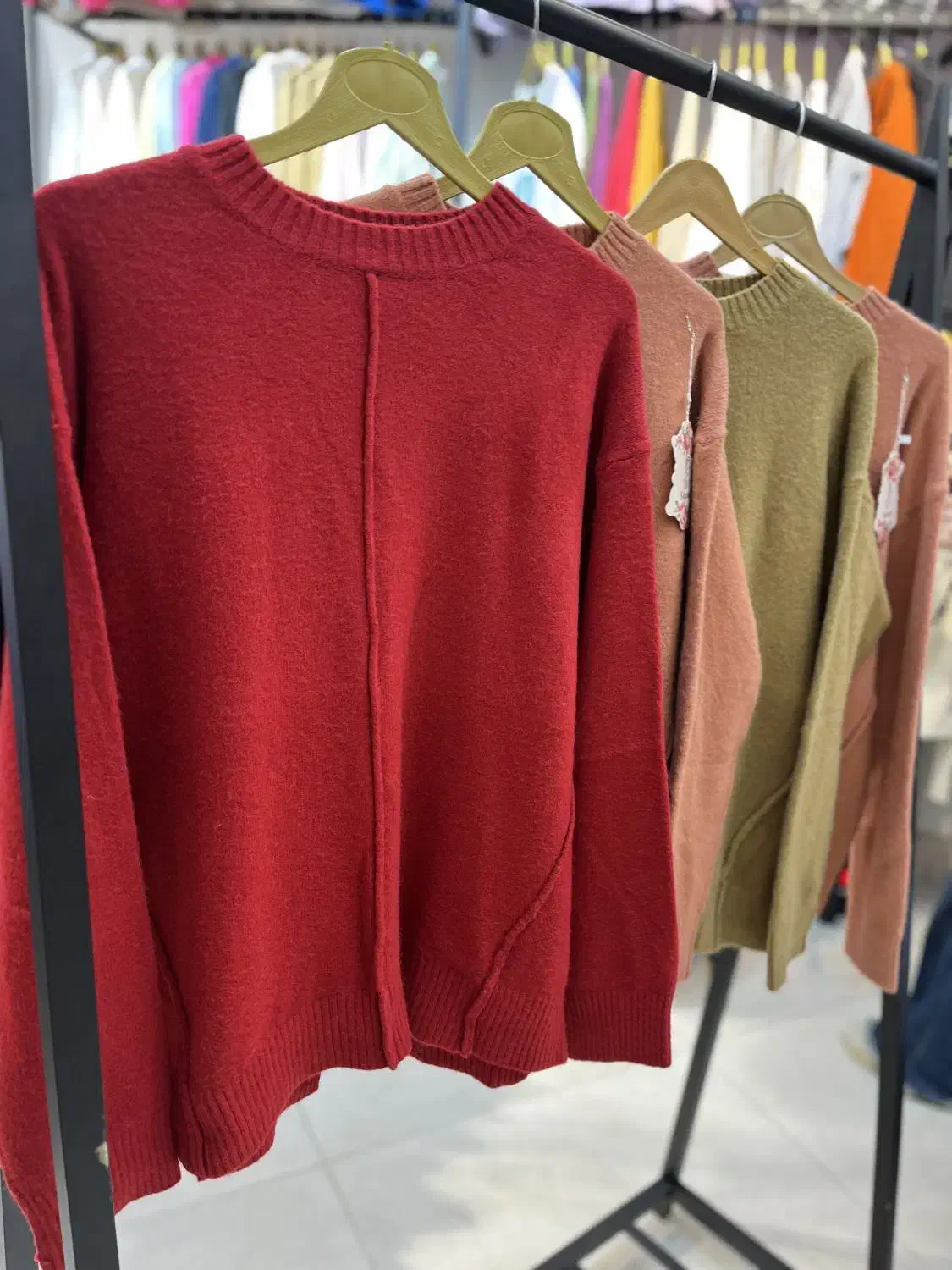 بافت و دورس دخترانه|لباس|تالش, هشتپر|دیوار