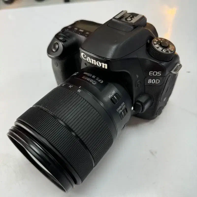 دوربین عکاسی حرفه ای canon eos 80d|دوربین عکاسی و فیلم‌برداری|مشهد, کوثر|دیوار