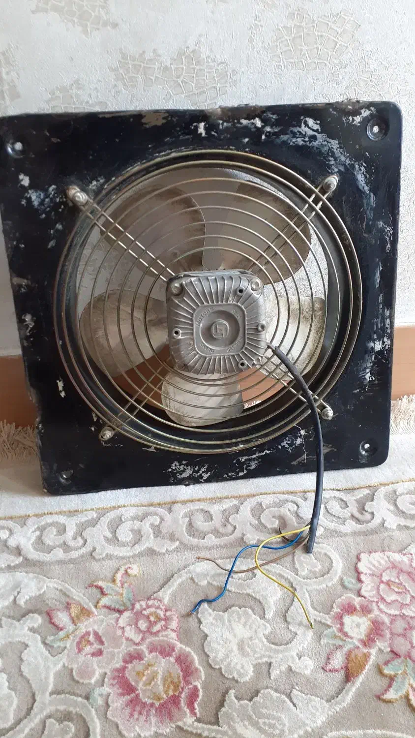 فن و هواکش|پنکه و تصفیه‌کنندهٔ هوا|کرج, بنیاد|دیوار