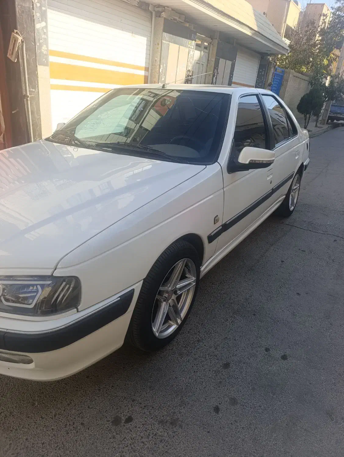 پژو پارس سال دوگانه فابریک ۹۰|خودرو سواری و وانت|شاهینشهر, نظامی|دیوار