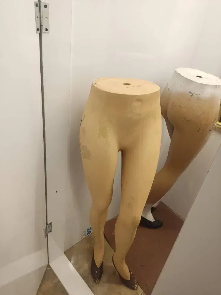 میز پیشخوان و مانکن|فروشگاه و مغازه|همدان, |دیوار