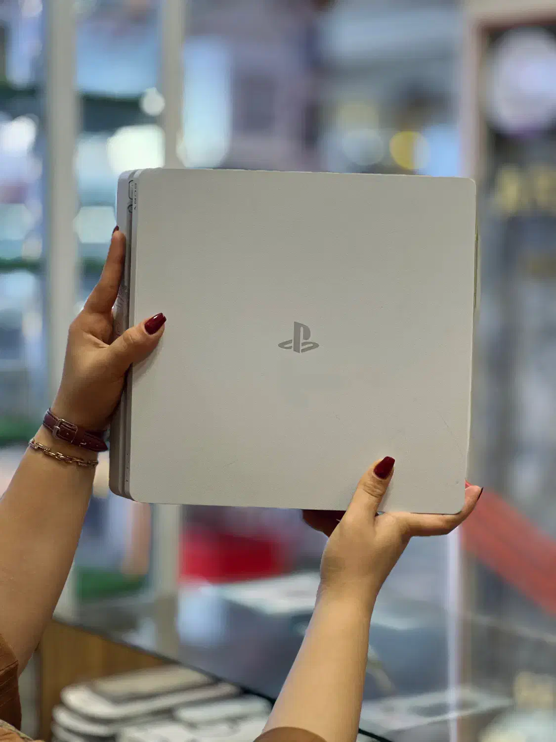 PS4 پرو|کنسول، بازی ویدئویی و آنلاین|بانه, |دیوار