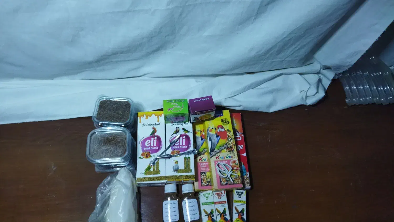 غذا و تشویقی عروس هلندی و طوطی و....|لوازم جانبی حیوانات|لالجین, |دیوار