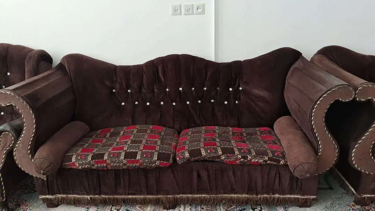 مبل 7 نفره سلطنتی|مبلمان خانگی و میز عسلی|بافق, |دیوار