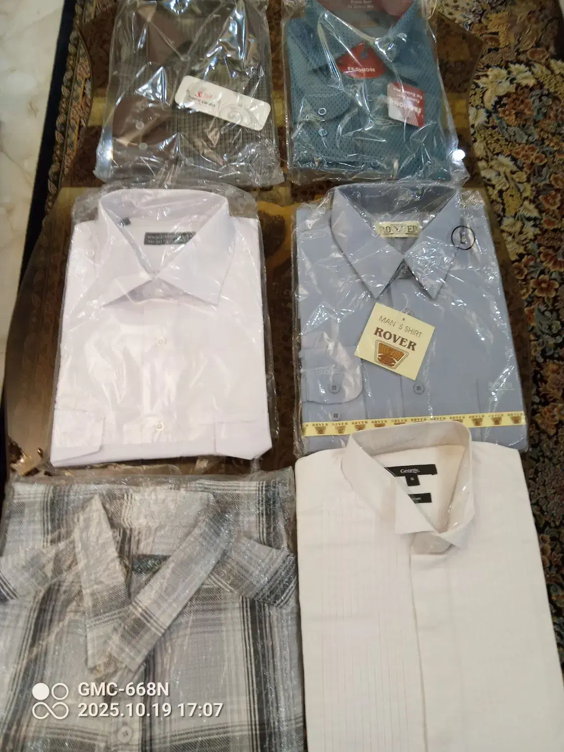 بلوز مردانه و زنانه و چادور مشگی|لباس|کاشان, ملا حبیبالله شریف|دیوار