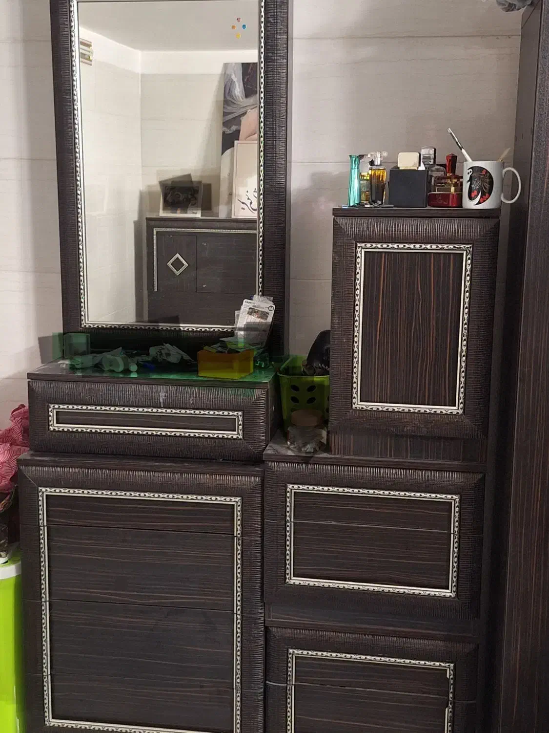 تخت خواب ۲ نفره|تخت و سرویس خواب|یزد, |دیوار