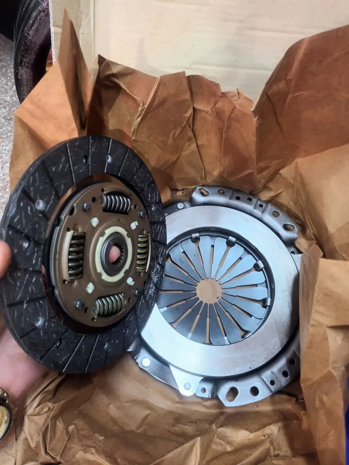 صفحه کلاچ اصل والو پژو پرشیا سمند|قطعات یدکی و لوازم جانبی|باسمنج, |دیوار