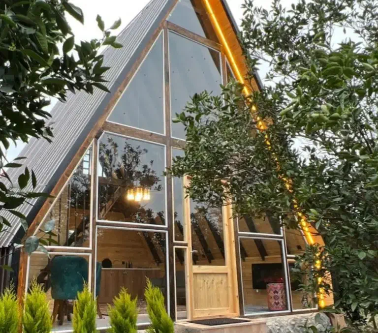 فرار از شلوغی شهر به بهشت سوئیسی|فروش خانه و ویلا|هشتگرد, شهرک صنعتی هشتگرد|دیوار