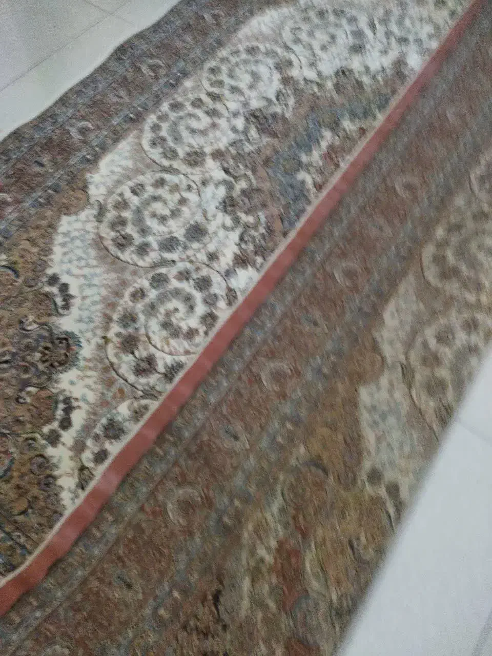 یک تخته فرش ۶متری ۷۰۰شانه کاملا سالم|فرش|اردبیل, |دیوار