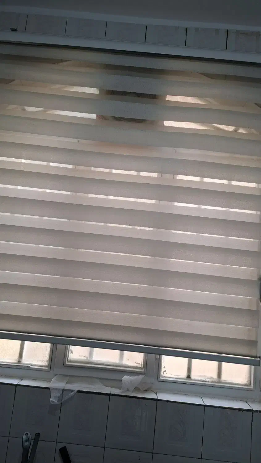 مقداری وسایل خانه برای فروش|پرده، رانر، رومیزی|تهران, وحیدیه|دیوار