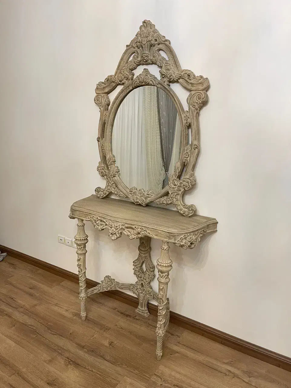 آیینه کنسول|بوفه، ویترین، کنسول|تهران, چیتگر شمالی|دیوار