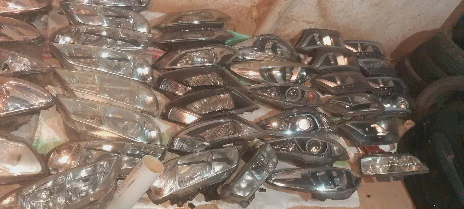 چراغ جلو و چراغ عقب انواع ماشینهای ایرانی و خارجی|قطعات یدکی و لوازم جانبی|چهاردانگه (تهران), |دیوار