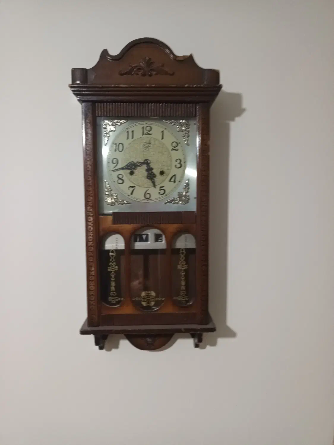 ساعت عتیقه|کلکسیون اشیاء عتیقه|رودهن, |دیوار