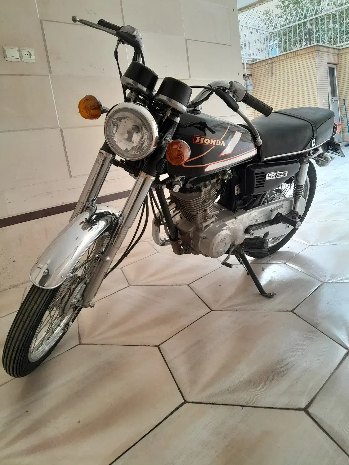 هوندا ۱۲۵|موتورسیکلت|اصفهان, کوی ولی عصر|دیوار