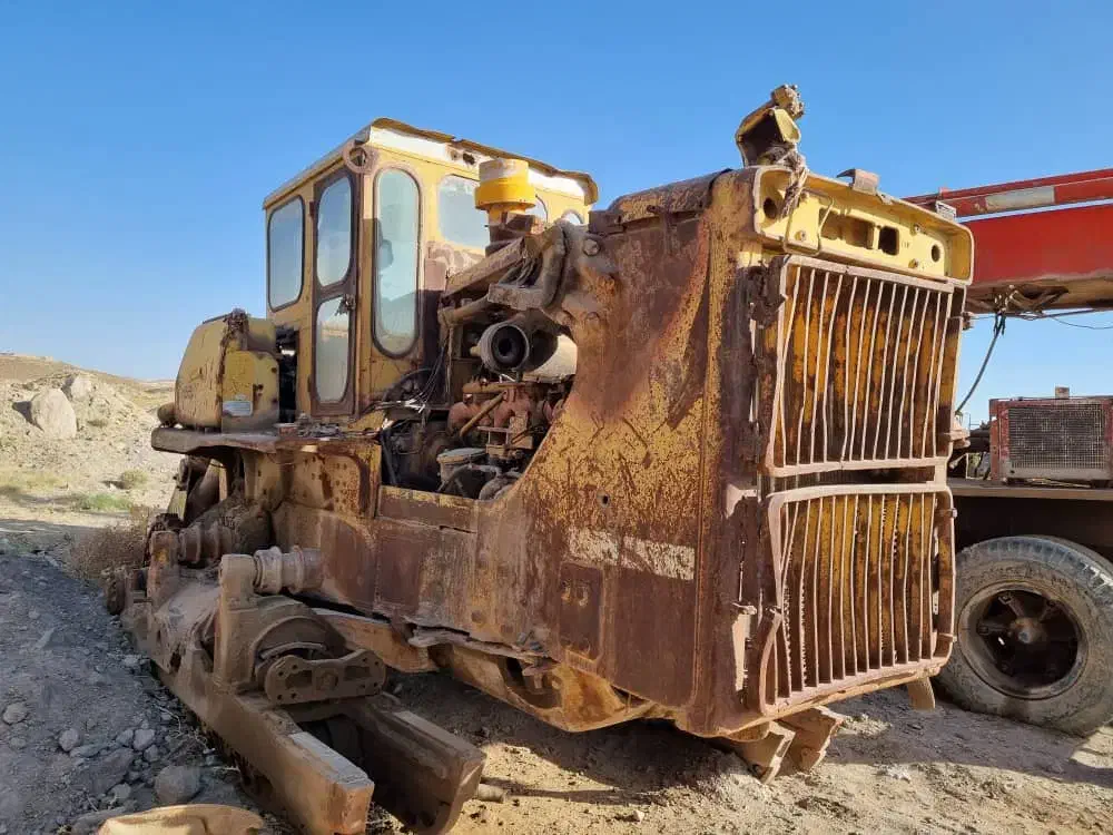 بلدوزر دی ۸ مثلثی|ماشینآلات صنعتی|سوسنگرد, |دیوار