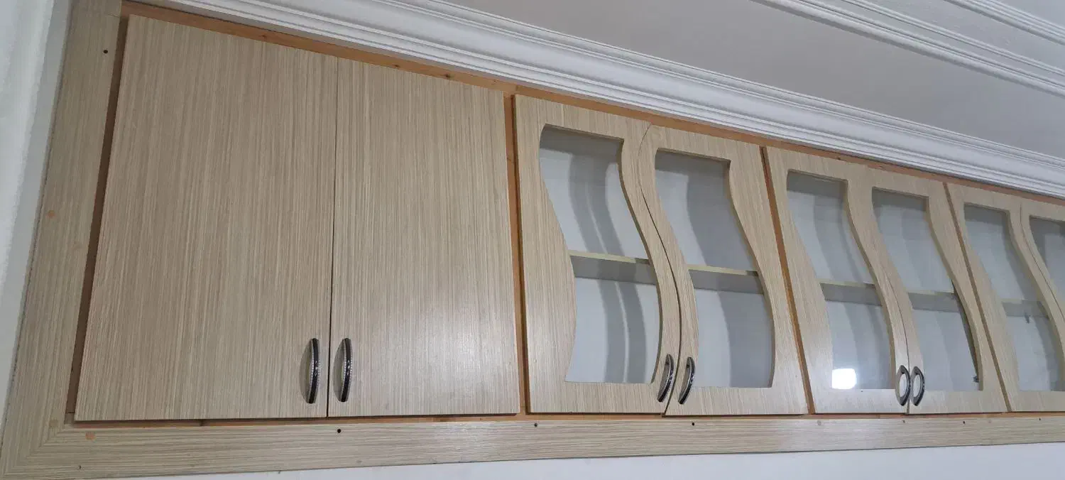 درب ویترین ام دی اف با چارچوب چوبی|جاکفشی، کمد، دراور|علی‌آباد کتول, |دیوار