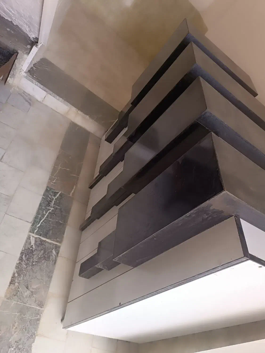 ویترین و میز|بوفه، ویترین، کنسول|الیگودرز, |دیوار