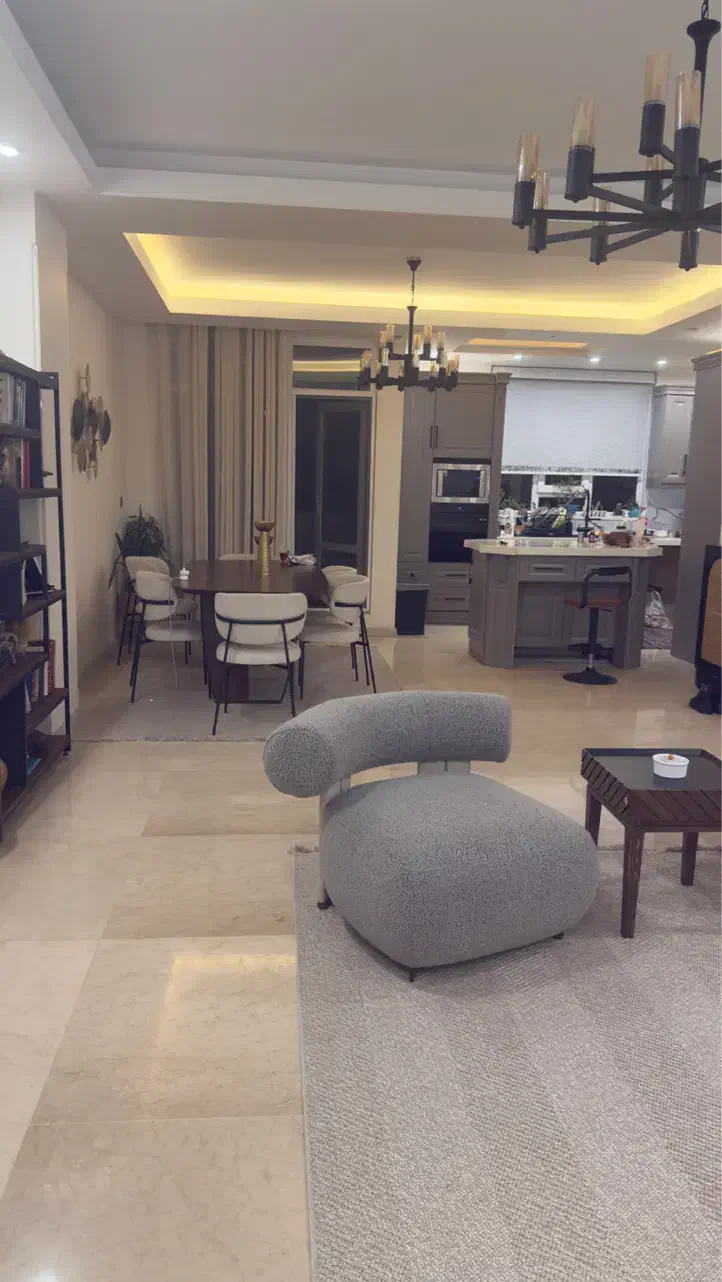 آپارتمان ۱۱۰ متری ۲ خواب عراقی