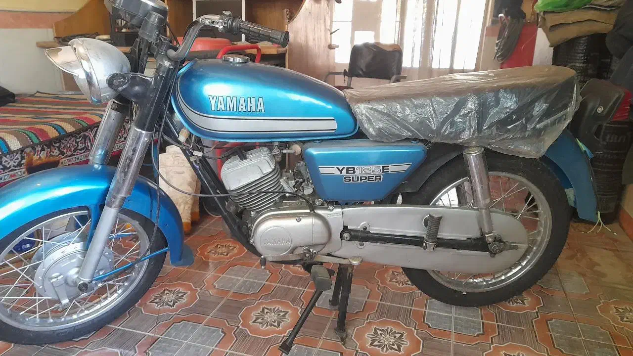 یاماها مدل ۶۶|موتورسیکلت|پرند, فاز ۳|دیوار