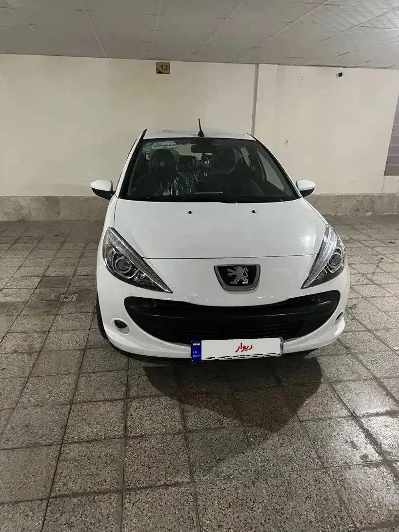 پژو۲۰۷|خودرو سواری و وانت|مشهد, ویلاشهر|دیوار