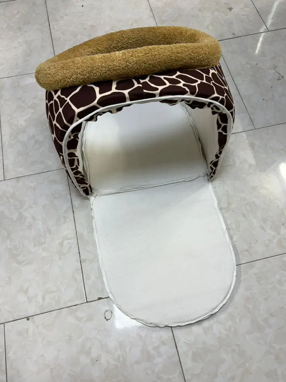 جای خواب گربه و سگ یک عدد عروس بزرگ|لوازم جانبی حیوانات|پاکدشت, پاکدشت (مامازند)|دیوار