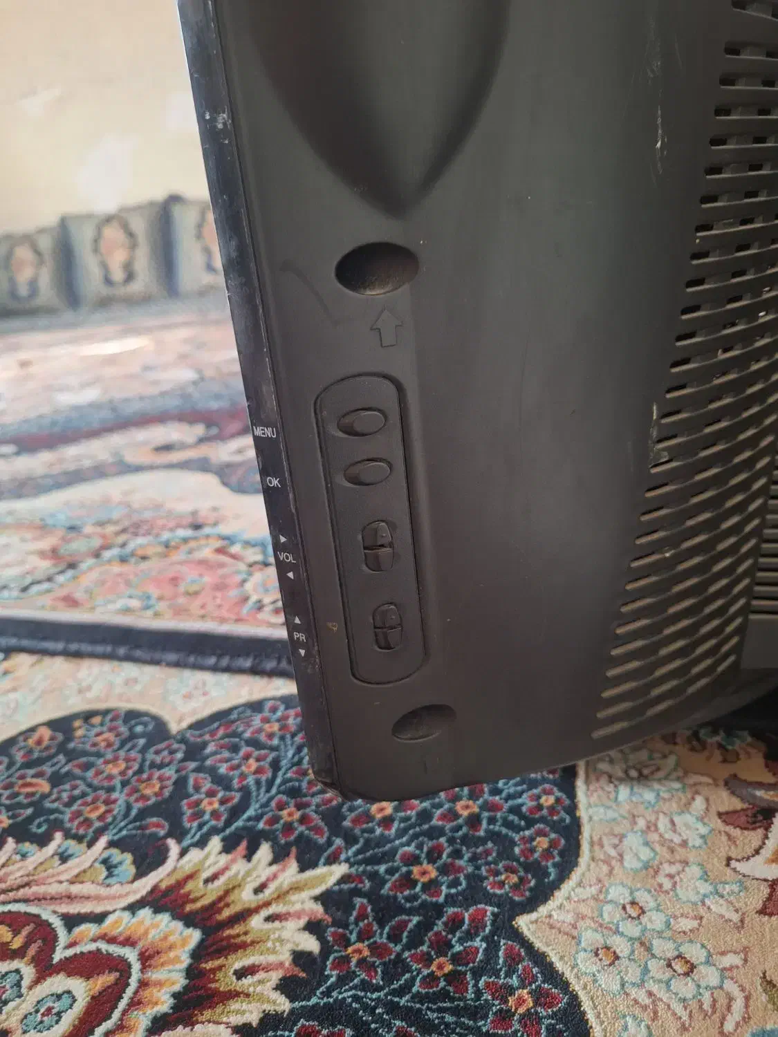 تلویزیون ال جی اصل|تلویزیون و پروژکتور|بندرعباس, |دیوار