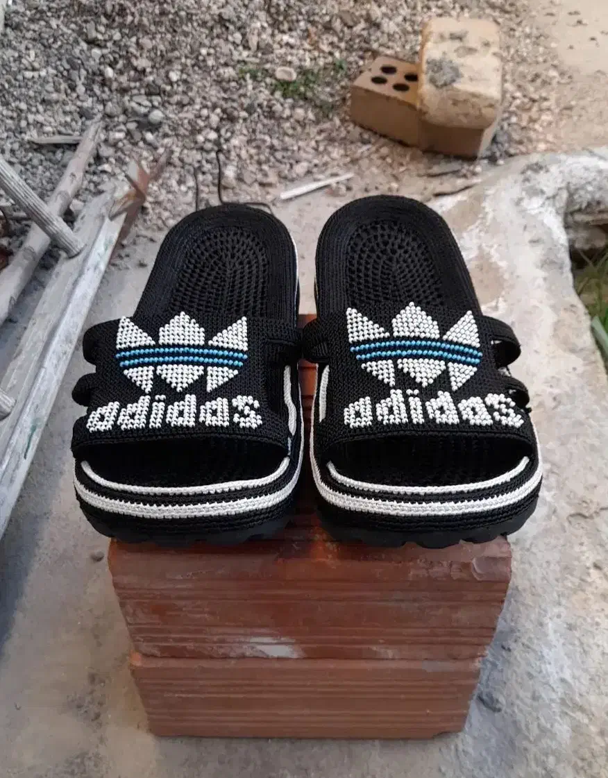 زندانبافت|کیف، کفش، کمربند|گنبد کاووس, |دیوار