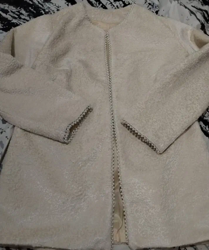 کت زنانه|لباس|مشهد, خواجه ربیع|دیوار