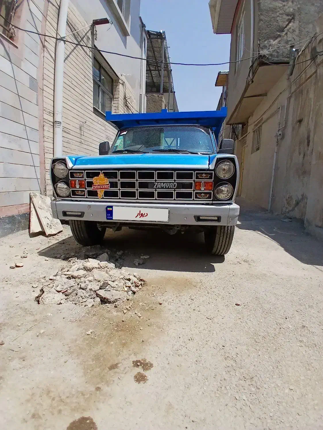 نیسان چهارصدوسه|خودرو سواری و وانت|کرمانشاه, |دیوار