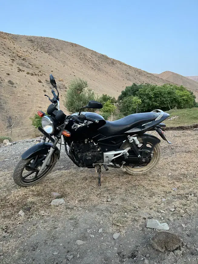 پالس۸۹تمام فابریک|موتورسیکلت|برزک, |دیوار