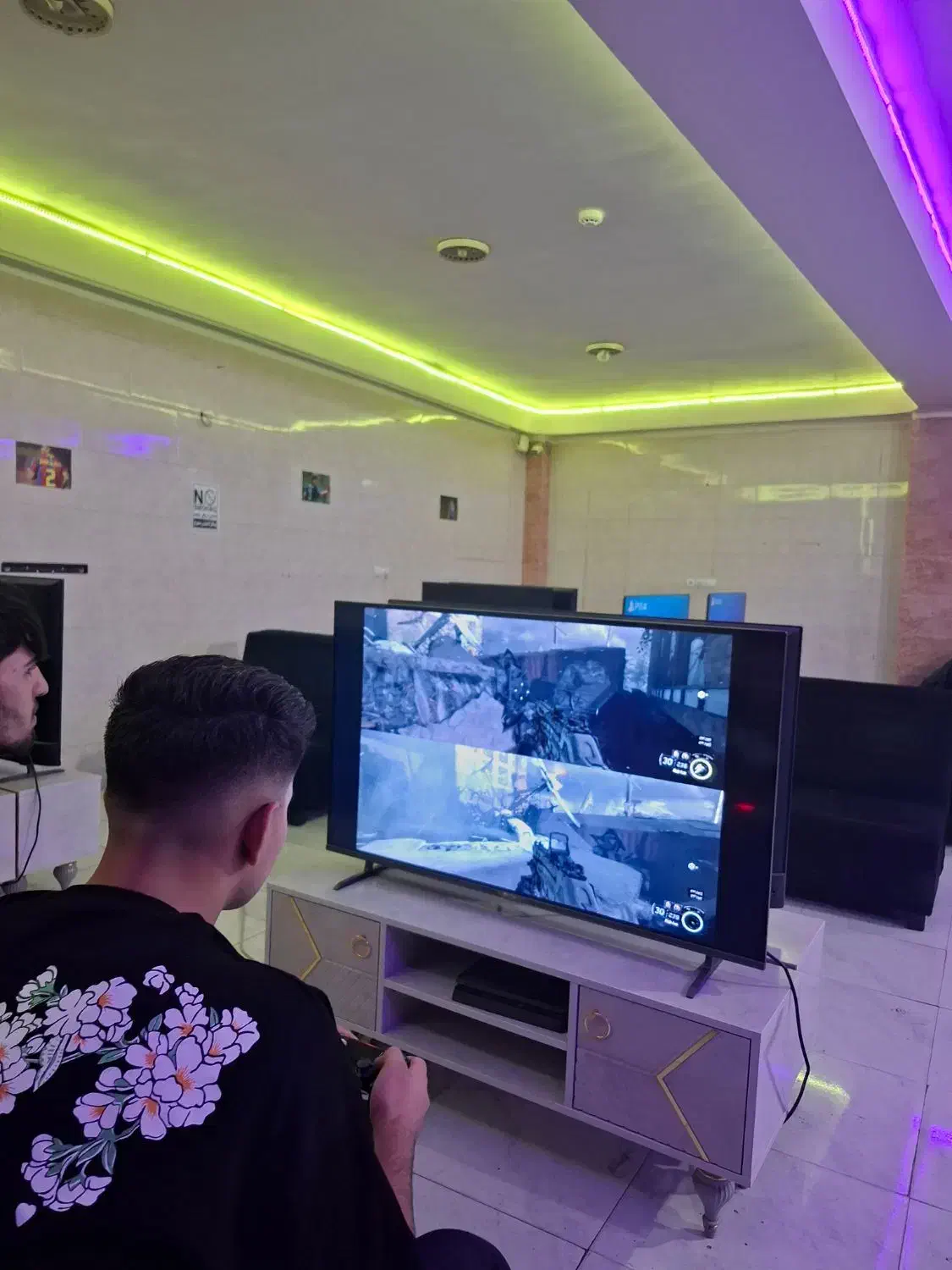 استخدام در گیم نت|استخدام خدمات فروشگاه و رستوران|تبریز, |دیوار