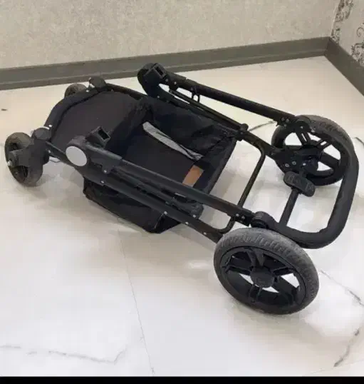 کالسکه هیرو|کالسکه و لوازم جانبی|مشهد, محمدآباد|دیوار