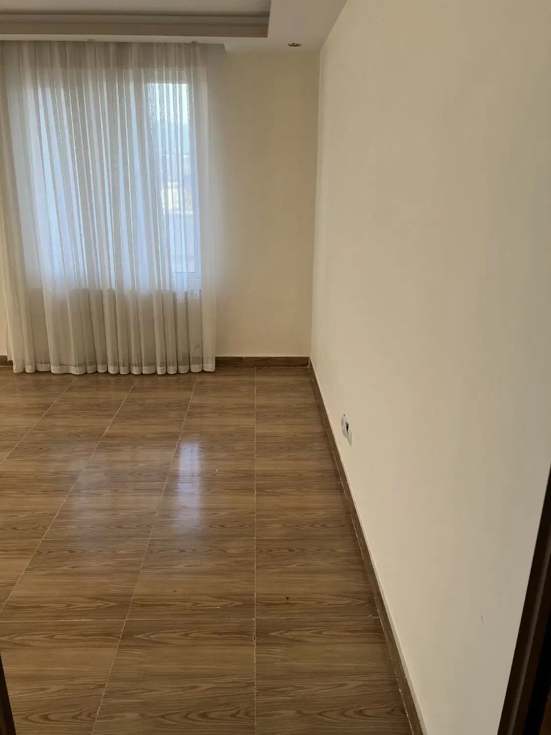 اجاره یک طبقه اپارتمان لوکس درمیدان فرمانداری|اجارهٔ آپارتمان|قروه, |دیوار