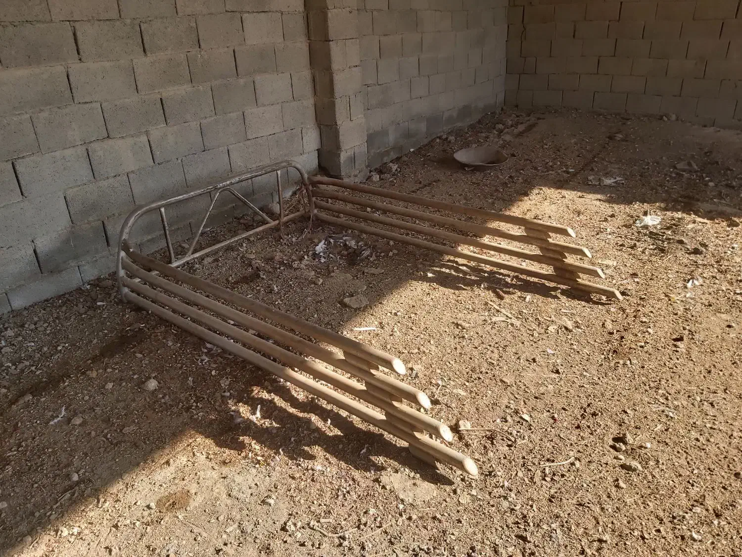 باربند مزدا دوهزار قهدریجان۴ لوله|قطعات یدکی و لوازم جانبی|قهدریجان, |دیوار