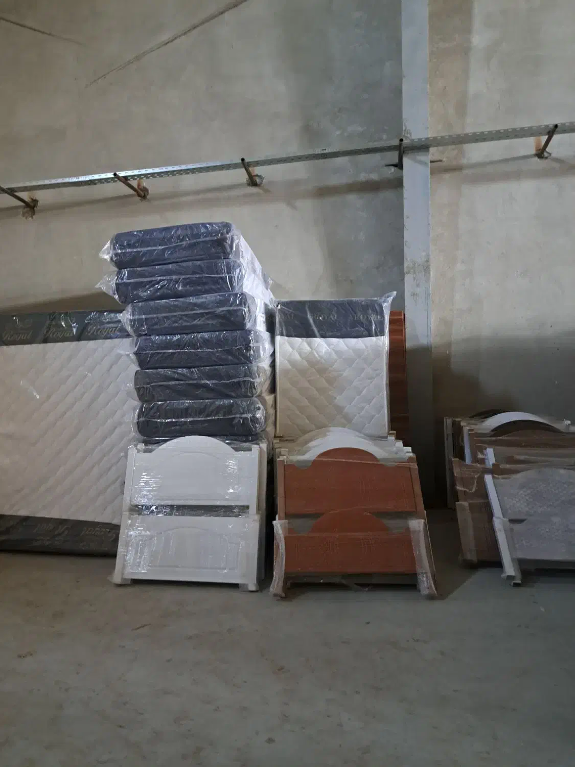 تخت خواب وکیوم تک‌نفره دونفره تشک رویال|تخت و سرویس خواب|ارومیه, |دیوار