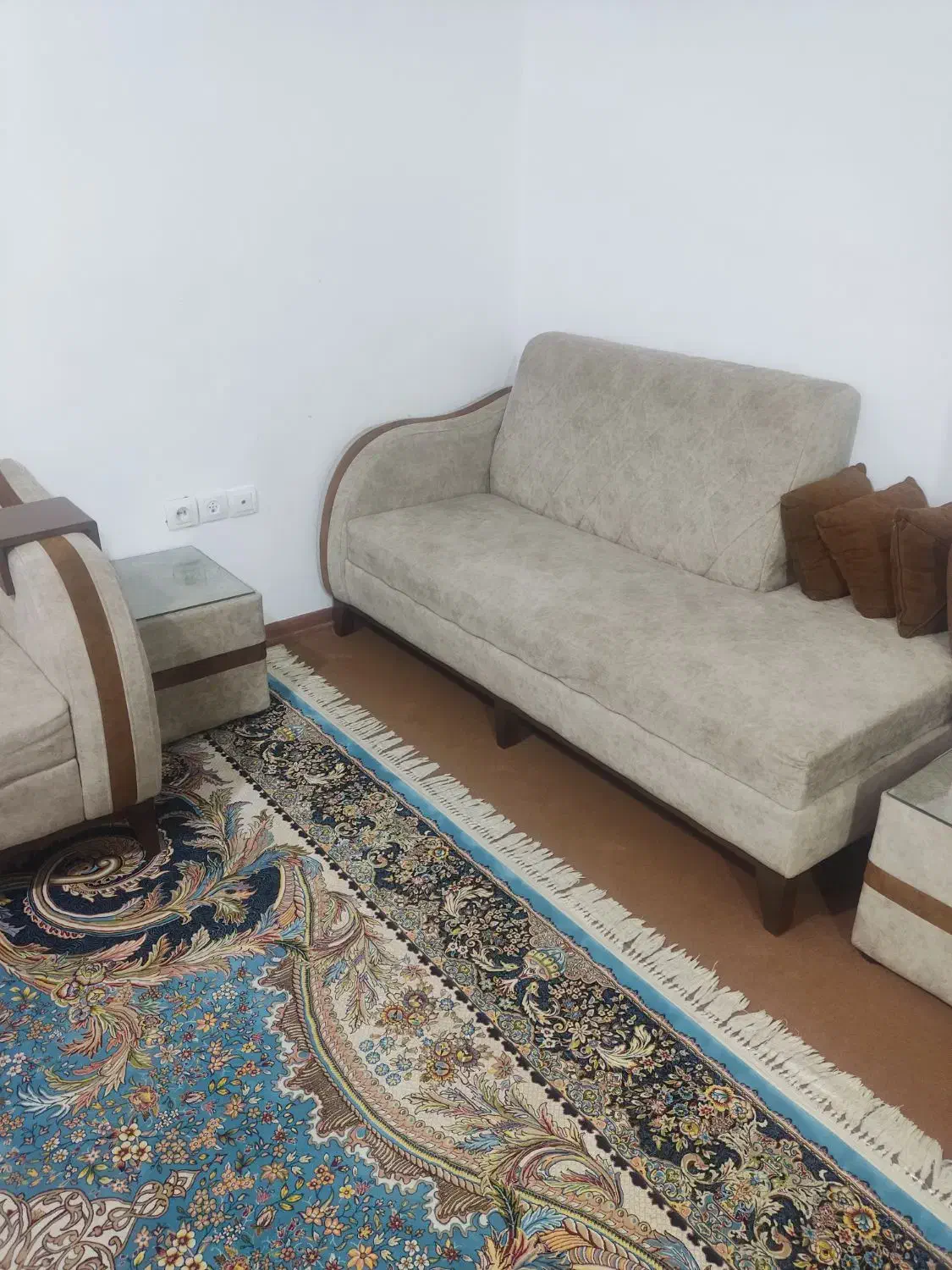 مبل هشت نفره|مبلمان خانگی و میز عسلی|زاهدان, |دیوار