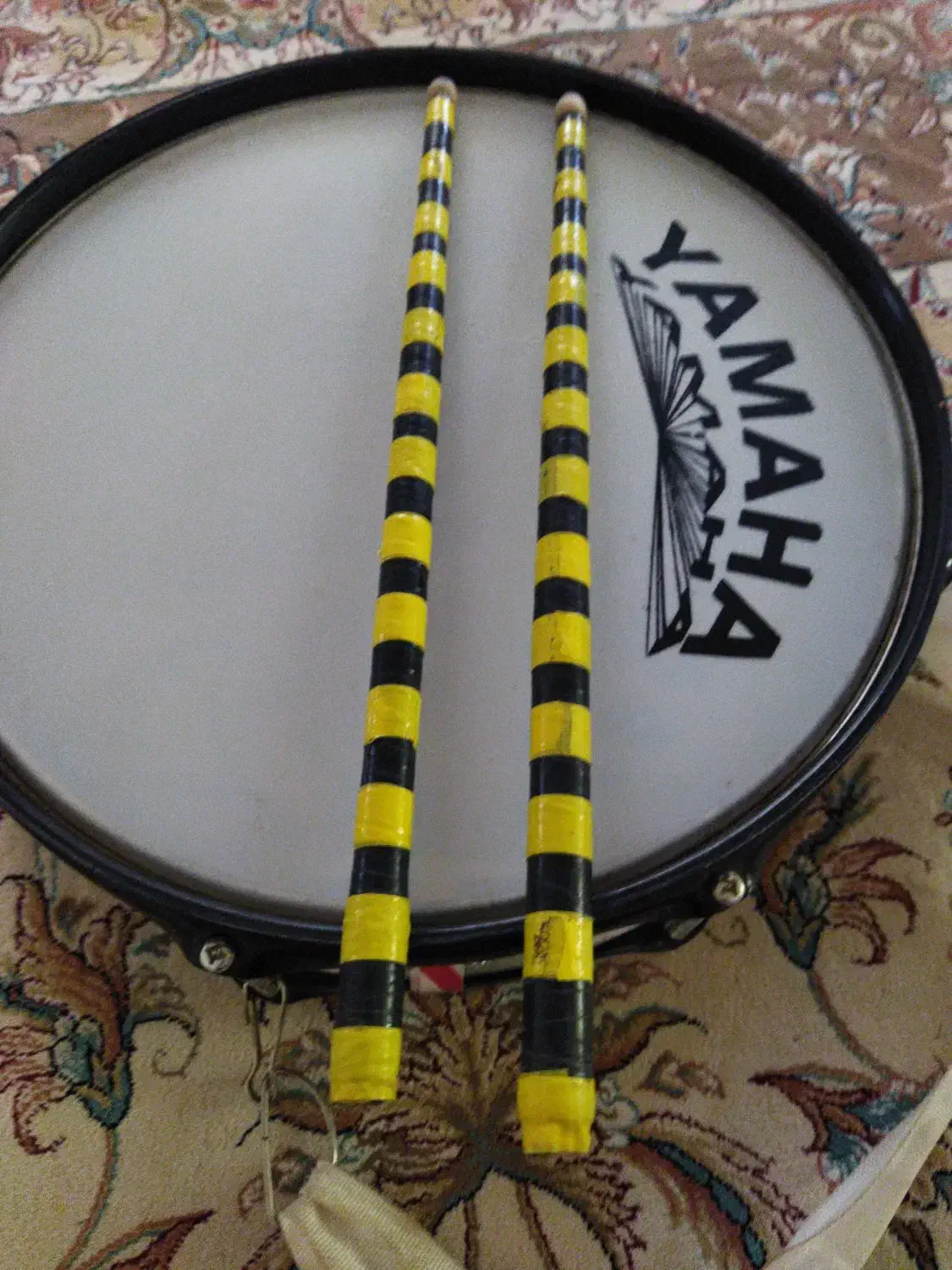 طبل ریز۳۲فنره|درام و پرکاشن|خرم‌آباد, |دیوار