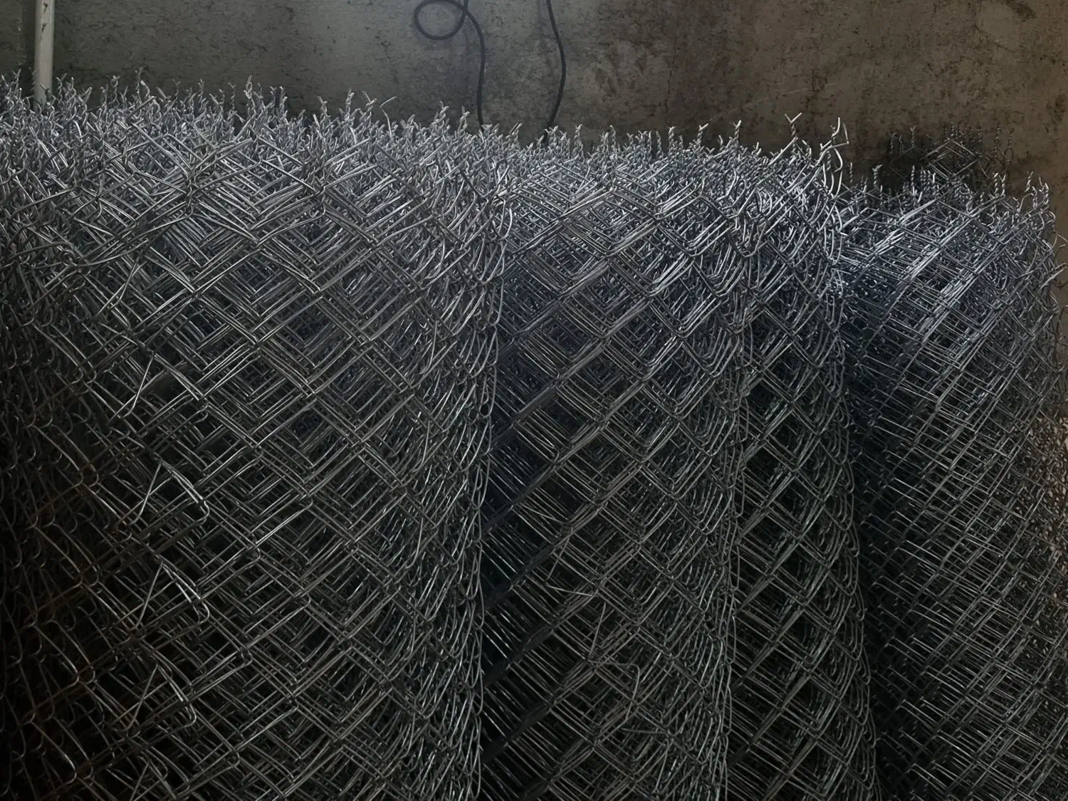 فنس و حصار زیاران|مصالح و تجهیزات ساختمان|آبیک, |دیوار