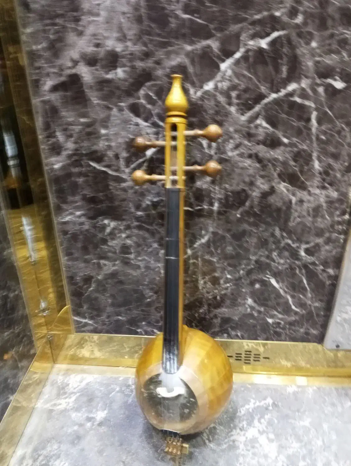 کار استاد احمدی|سازهای سنتی|تهران, آذری|دیوار