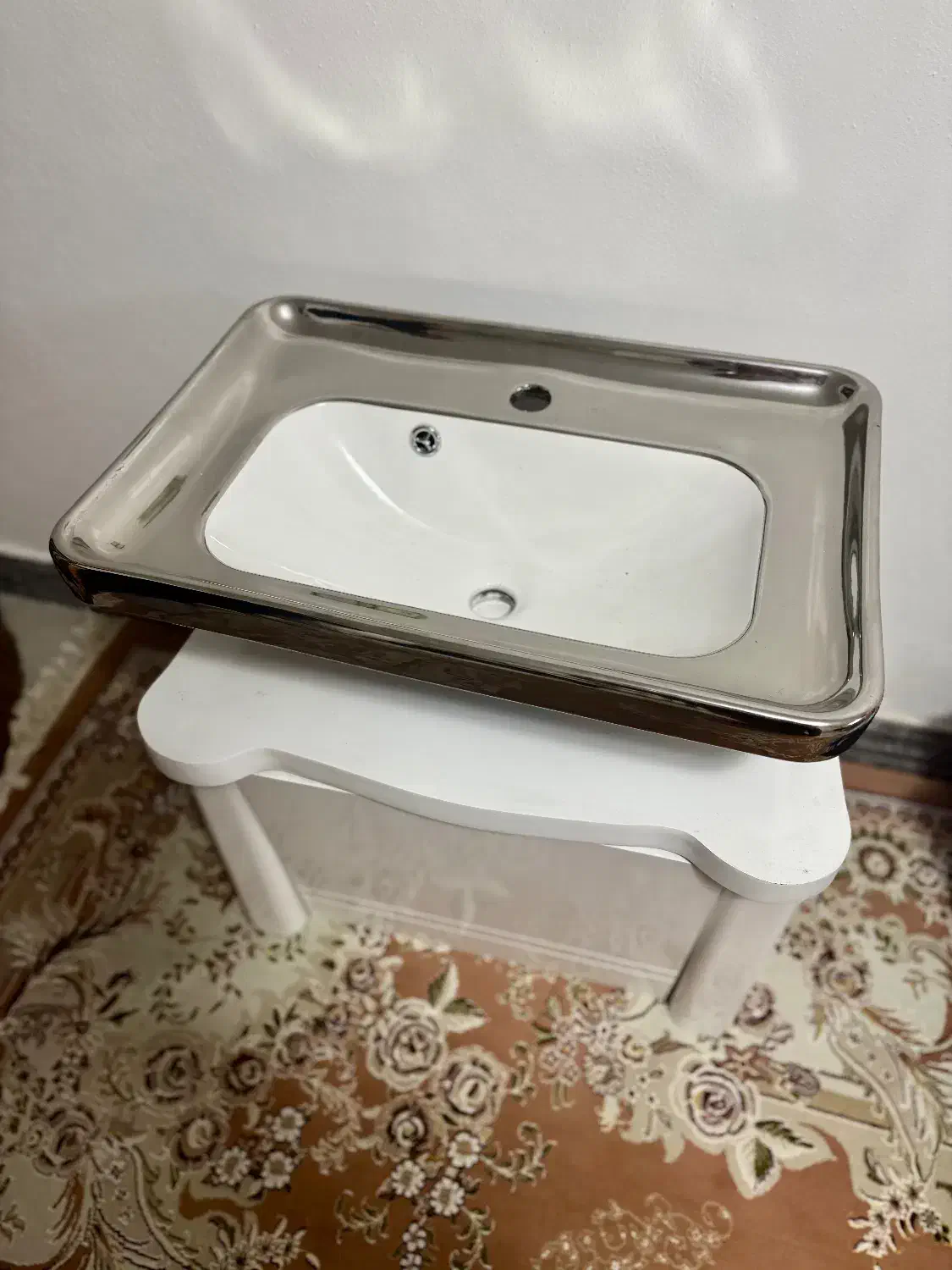 ۲ عدد کاسه روشویی و ۱ عدد کابینت|لوازم سرویس بهداشتی|چالوس, |دیوار